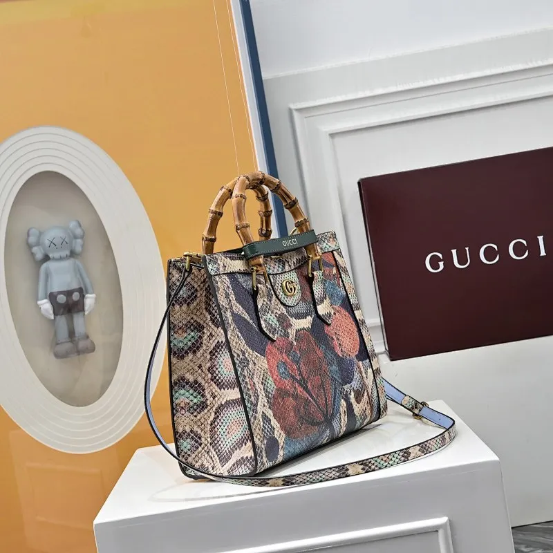 All Categories Official Website "Brand Women's Bags" Women's Bags 💙 GUCCI 2025 New GUCCI Handbags