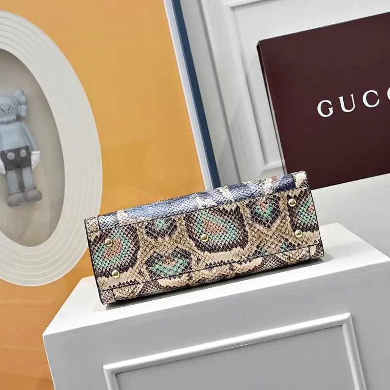 All Categories Official Website "Brand Women's Bags" Women's Bags 💙 GUCCI 2025 New GUCCI Handbags