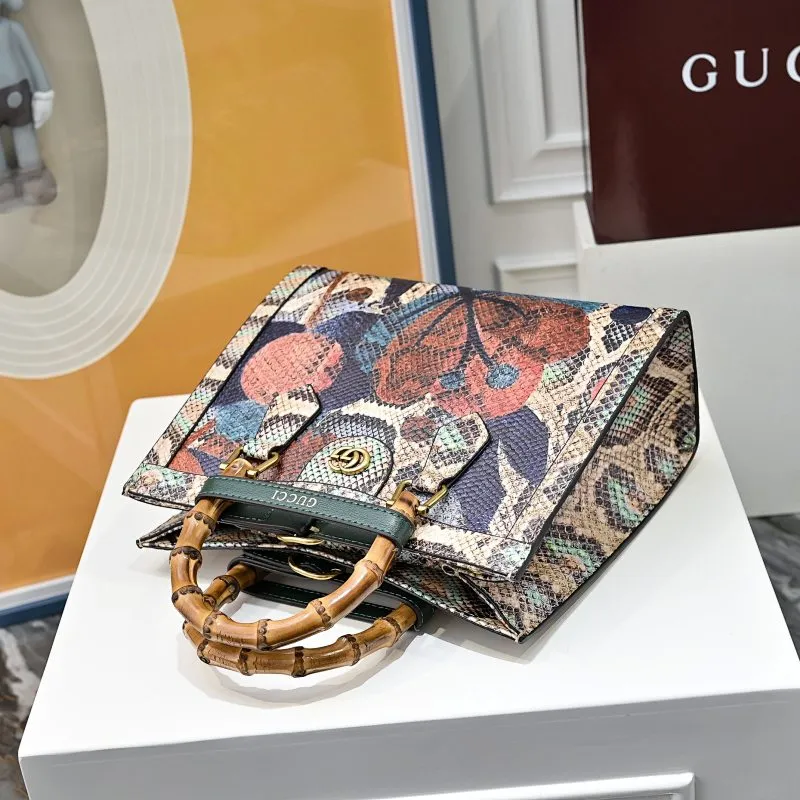 All Categories Official Website "Brand Women's Bags" Women's Bags 💙 GUCCI 2025 New GUCCI Handbags