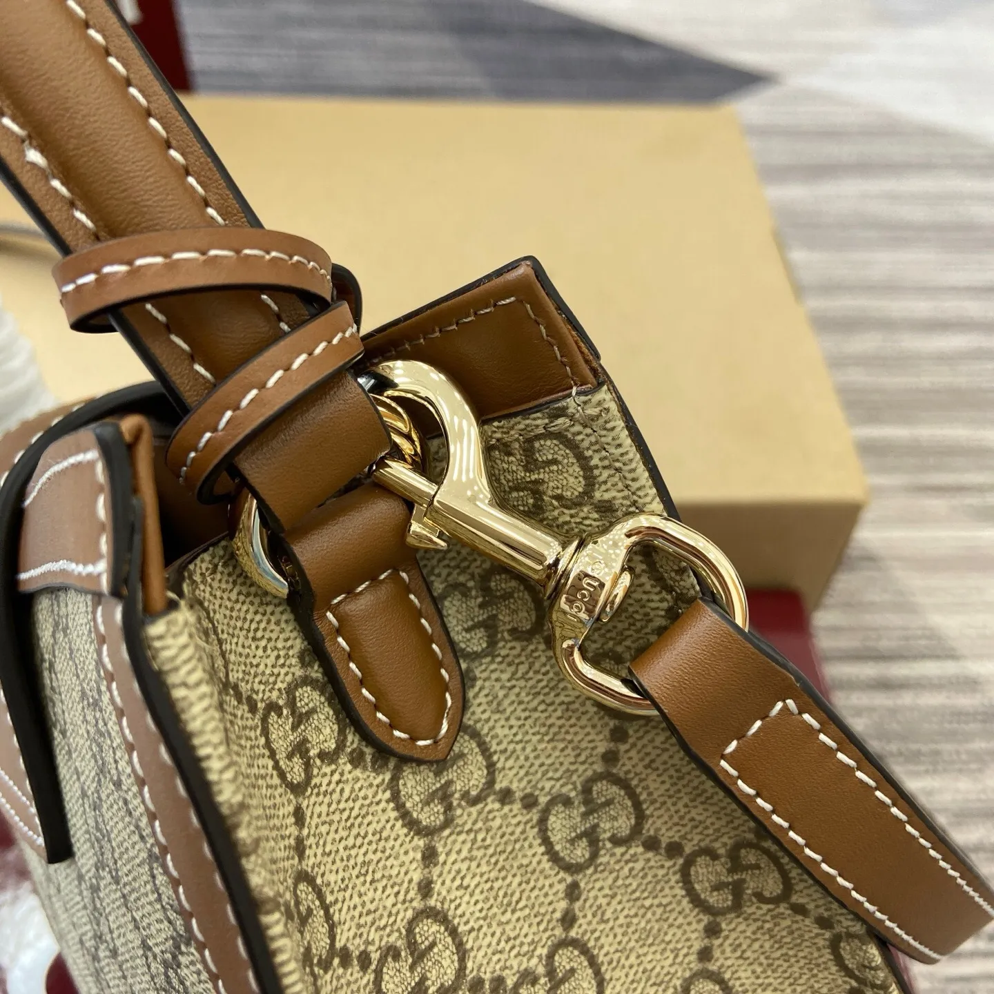 All Categories Official Website "Brand Women's Bags" Women's Bags 💙 GUCCI 2025 New GUCCI Crossbody Bag