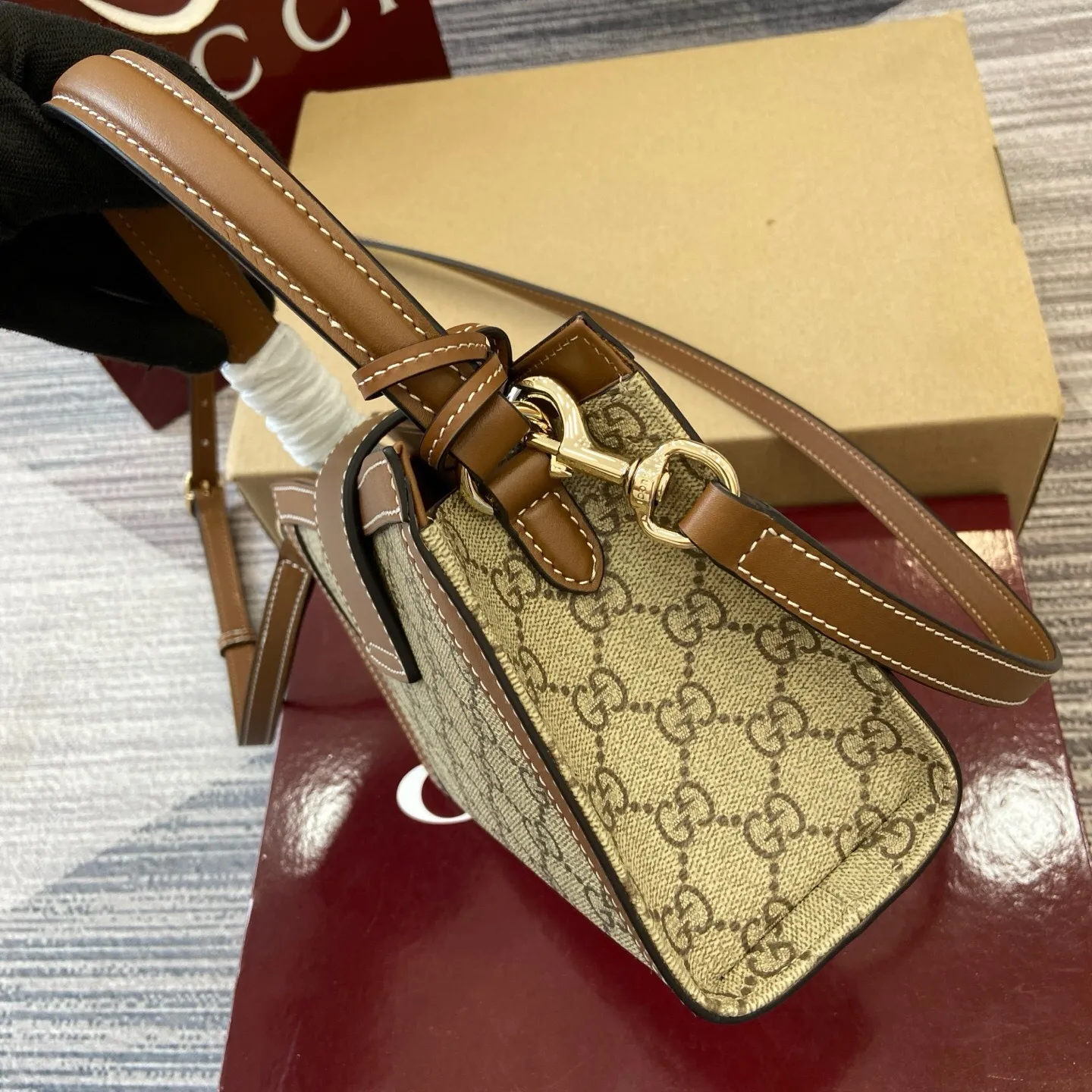 All Categories Official Website "Brand Women's Bags" Women's Bags 💙 GUCCI 2025 New GUCCI Crossbody Bag
