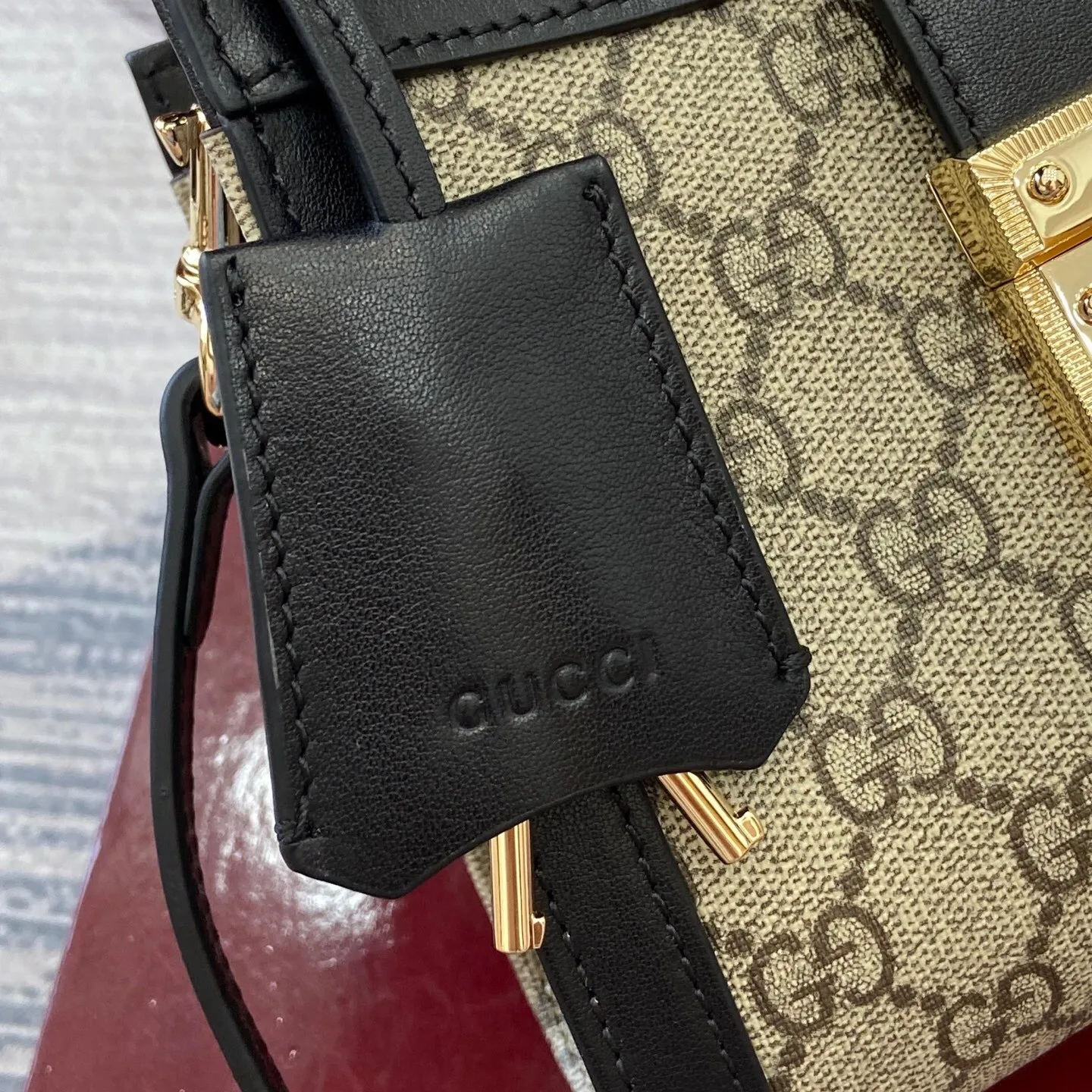 All Categories Official Website "Brand Women's Bags" Women's Bags 💙 GUCCI 2025 New GUCCI Crossbody Bag