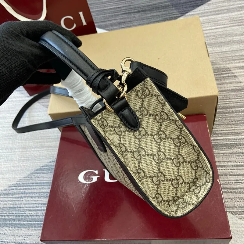 All Categories Official Website "Brand Women's Bags" Women's Bags 💙 GUCCI 2025 New GUCCI Crossbody Bag