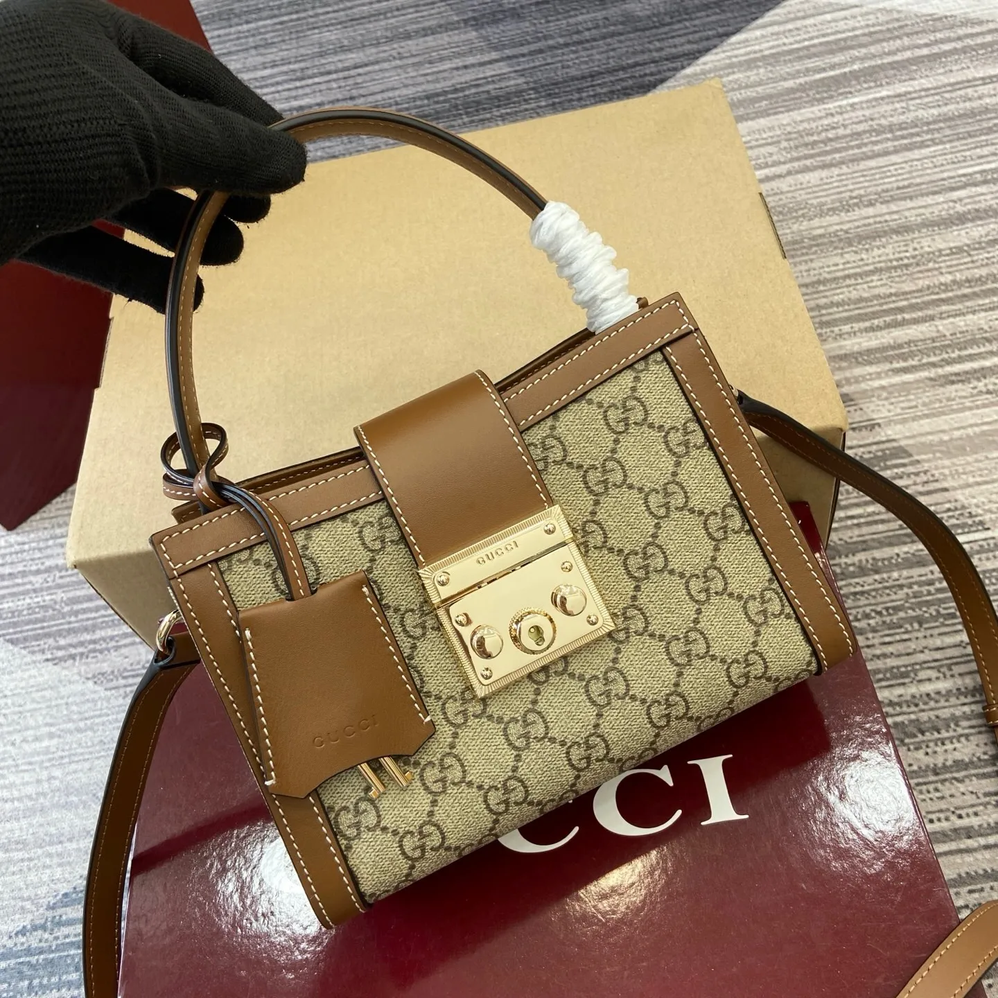 All Categories Official Website "Brand Women's Bags" Women's Bags 💙 GUCCI 2025 New GUCCI Crossbody Bag