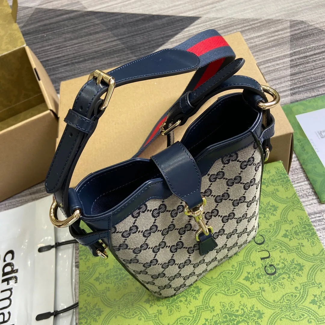 All Categories Official Website "Brand Women's Bags" Women's Bags 💙 GUCCI 2025 New GUCCI Crossbody Bag