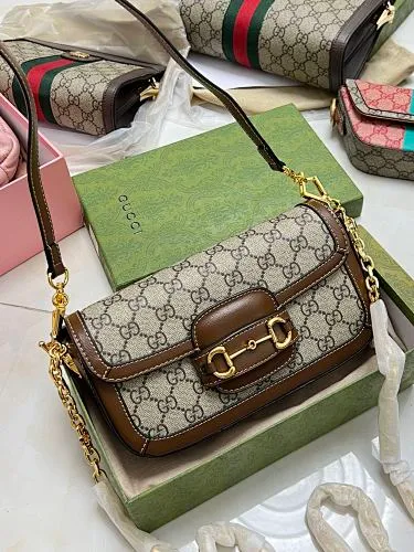 All categories Official website "Brand Women's Bags" Women's Bags 💙 GUCCI 2023 latest GUCCI crossbody bag