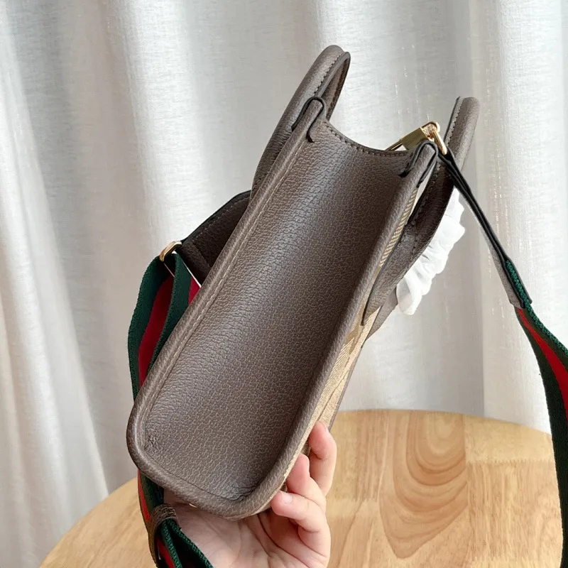 All Categories Official Website "Brand Women's Bags" Women's Bags 💙 GUCCI 2023 New GUCCI Crossbody Bag