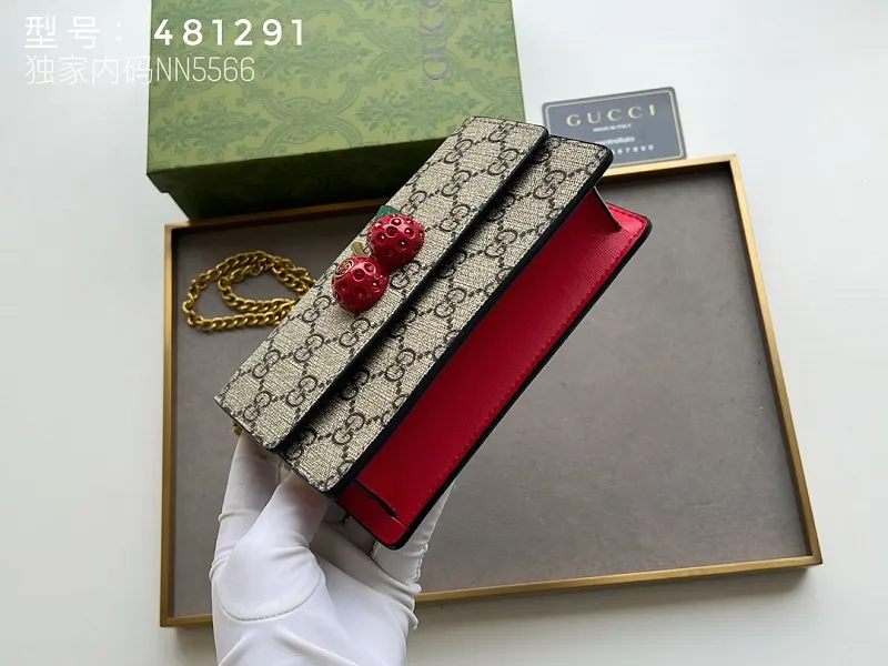 All Categories Official Website "Brand Women's Bags" Women's Bags 💙 GUCCI 2026 New GUCCI Crossbody Bag