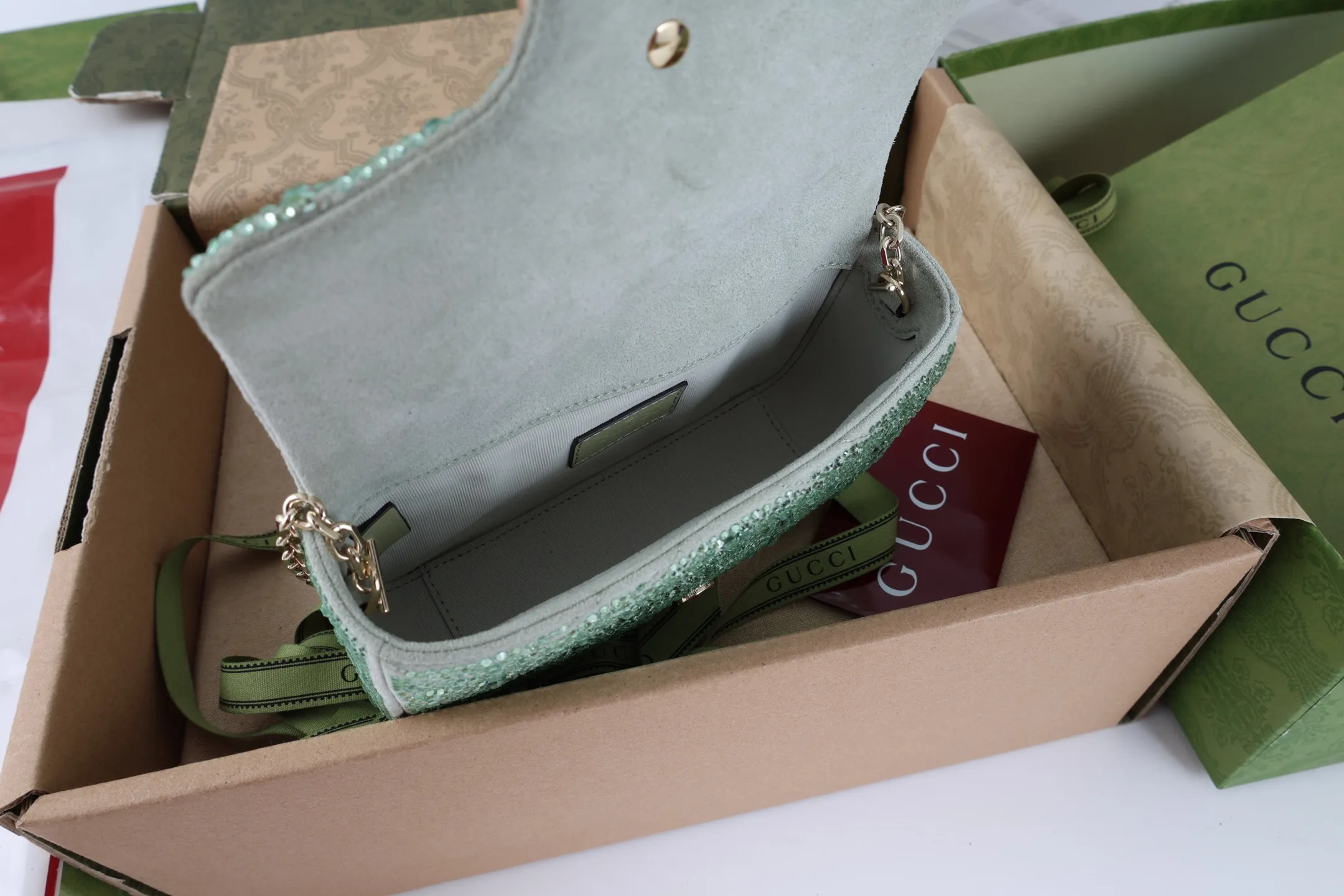 All categories Official website "Brand Women's Bags" Women's Bags 💙 GUCCI 2026 GUCCI new crossbody shoulder bag
