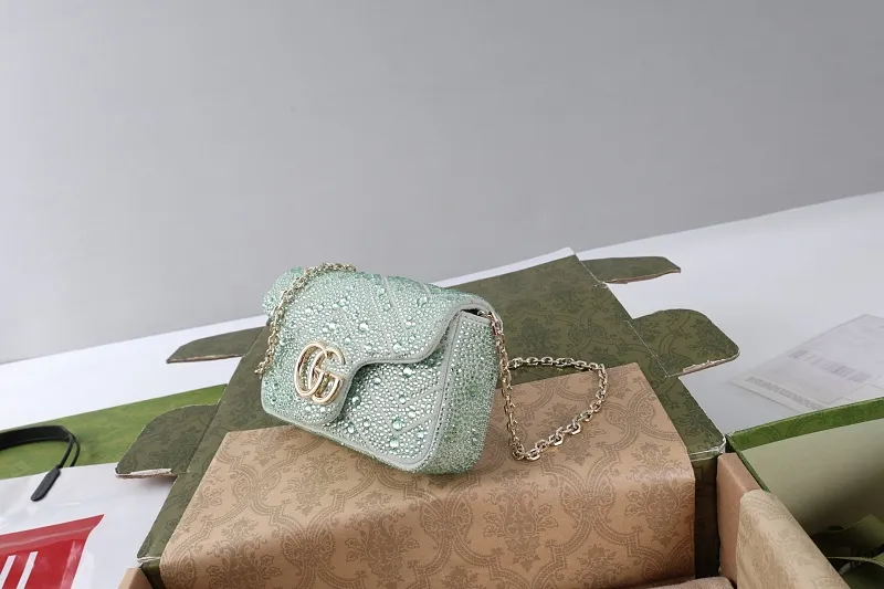 All categories Official website "Brand Women's Bags" Women's Bags 💙 GUCCI 2026 GUCCI new crossbody shoulder bag
