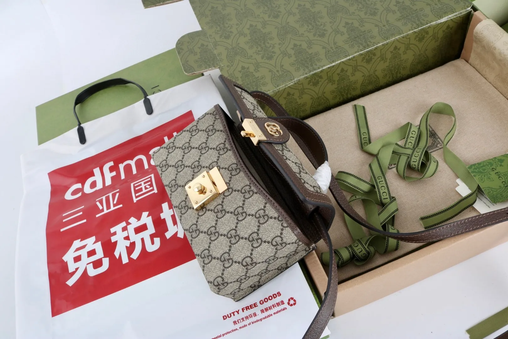 All Categories Official Website "Brand Women's Bags" Women's Bags 💙 GUCCI versatile lightweight crossbody bag for men and women