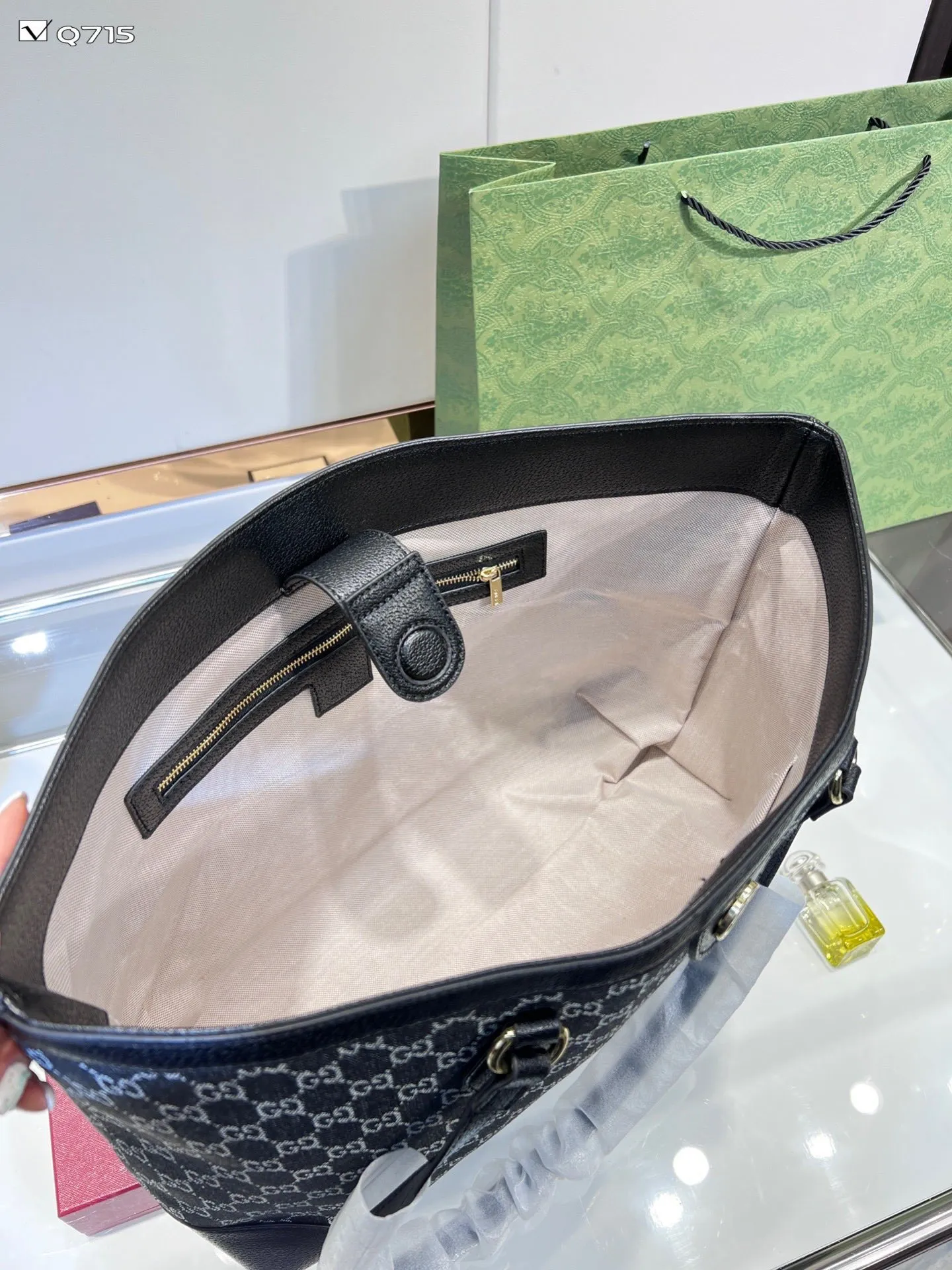 All categories Official website "Brand Women's Bags" Women's Bags 💙 GUCCI 2022 Official New Gucci Handbag Wholesale 58001600 High Quality Specifications: 35CM