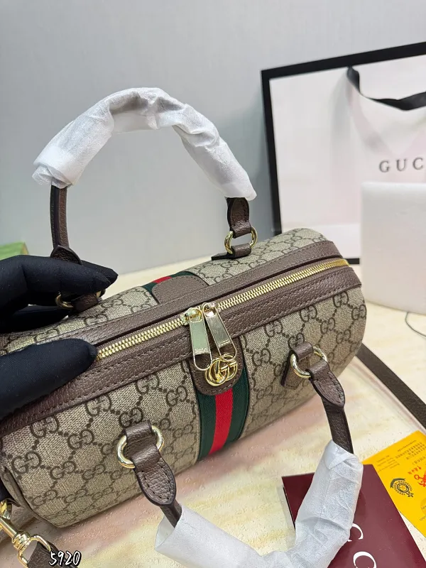 All Categories Official Website "Brand Women's Bags" Women's Bags 💙 GUCCI 2026 New GUCCI Crossbody Bag