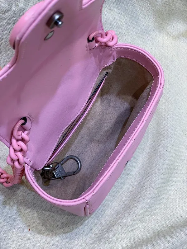 All categories Official website "Brand Women's Bags" Women's Bags 💙 GUCCI 2023 latest GUCCI crossbody bag