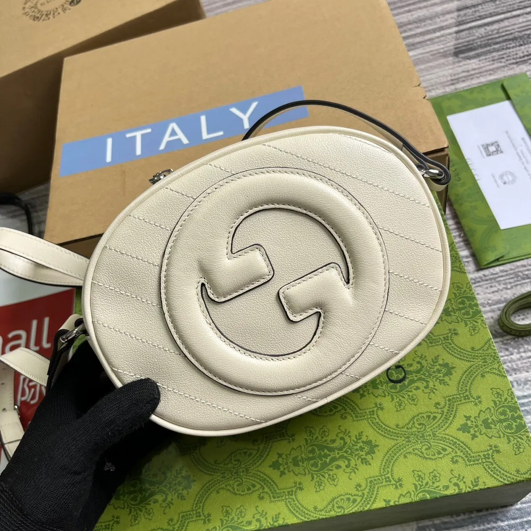 All Categories Official Website "Brand Women's Bags" Women's Bags 💙 GUCCI 2025 New GUCCI Crossbody Bag