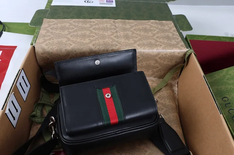 All categories Official website "Brand Women's Bags" Women's Bags 💙 GUCCI 2026 GUCCI new crossbody shoulder bag