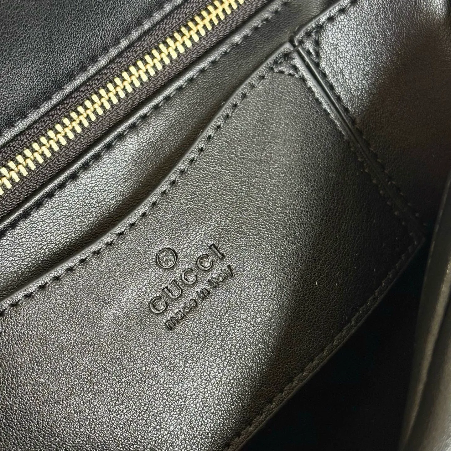 All Categories Official Website "Brand Women's Bags" Women's Bags 💙 GUCCI 2026 New GUCCI Crossbody Bag