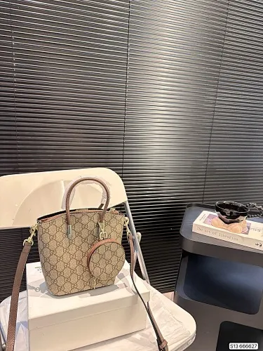 All Categories Official Website "Brand Women's Bags" Women's Bags 💙 GUCCI 2024 New GUCCI Crossbody Bag