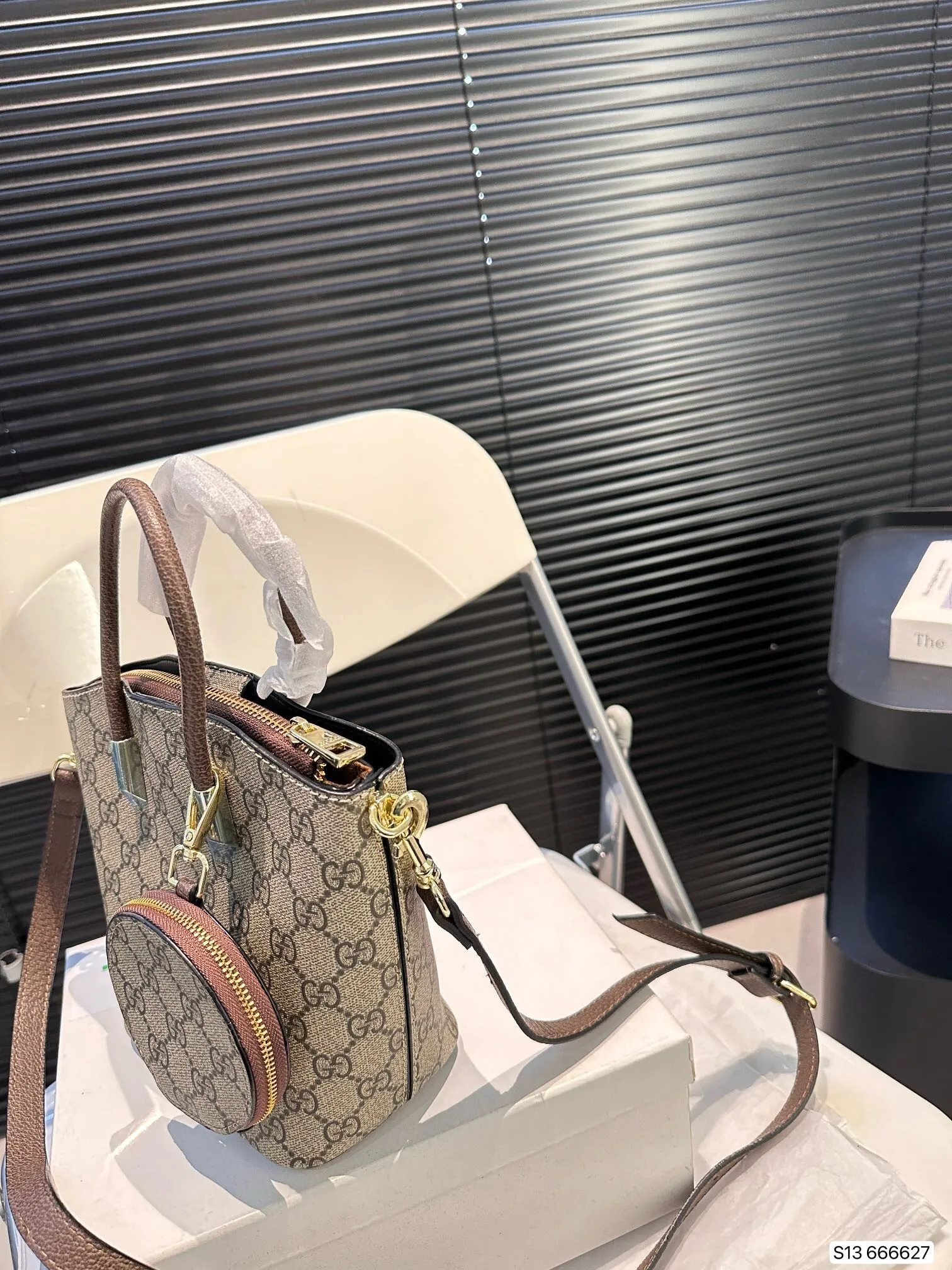 All Categories Official Website "Brand Women's Bags" Women's Bags 💙 GUCCI 2024 New GUCCI Crossbody Bag