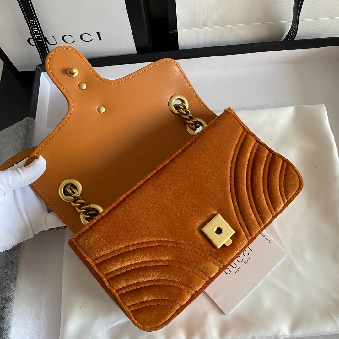 All categories Official website "Brand Women's Bags" Women's Bags 💙 GUCCI 2022 official new Gucci crossbody bag wholesale Original order quality 58002000 Size: 22-13-6Cm