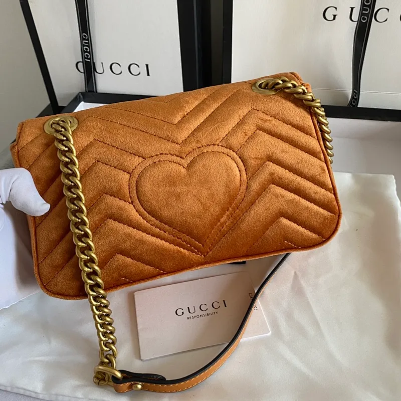 All categories Official website "Brand Women's Bags" Women's Bags 💙 GUCCI 2022 official new Gucci crossbody bag wholesale Original order quality 58002000 Size: 22-13-6Cm