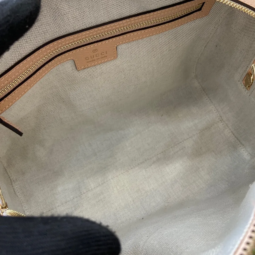 All Categories Official Website "Brand Women's Bags" Women's Bags 💙 GUCCI 2025 New GUCCI Crossbody Bag