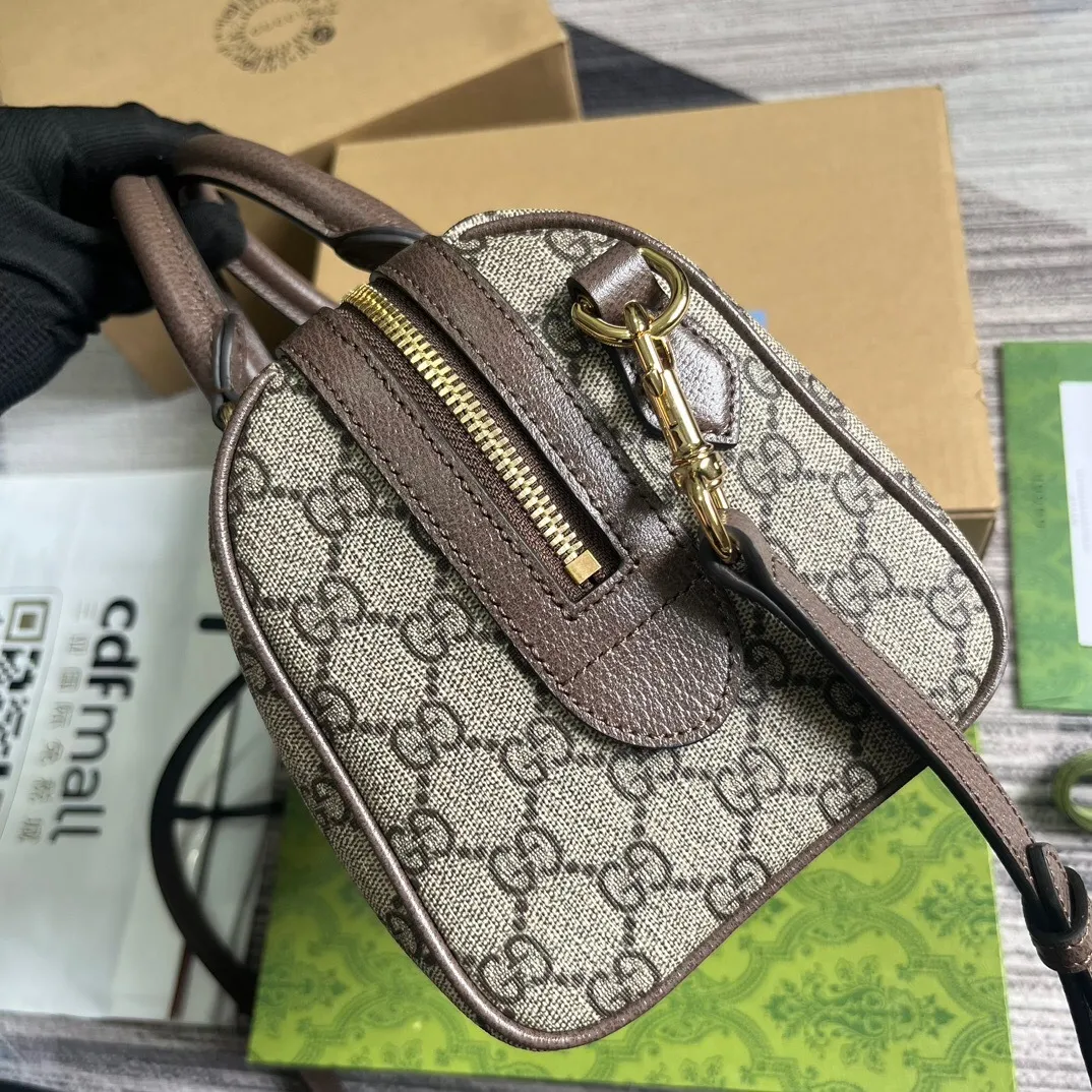 All Categories Official Website "Brand Women's Bags" Women's Bags 💙 GUCCI 2025 New GUCCI Crossbody Bag
