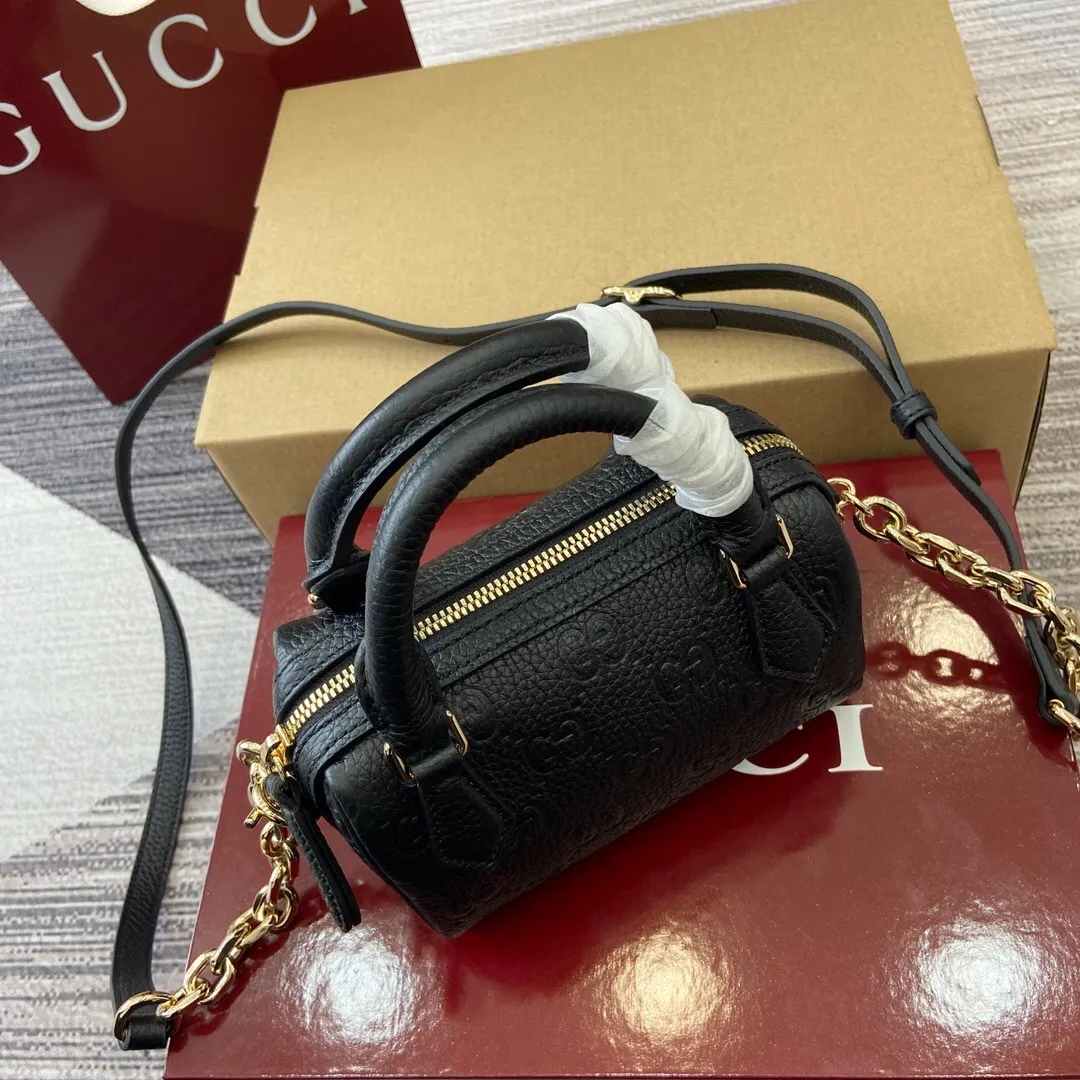 All Categories Official Website "Brand Women's Bags" Women's Bags 💙 GUCCI 2025 New GUCCI Crossbody Bag