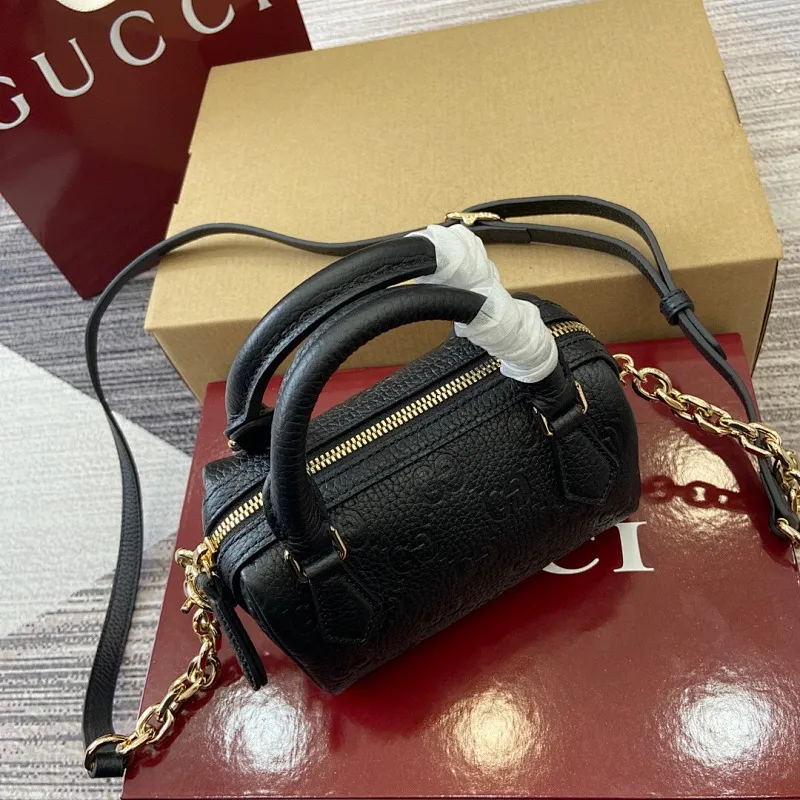 All Categories Official Website "Brand Women's Bags" Women's Bags 💙 GUCCI 2025 New GUCCI Crossbody Bag