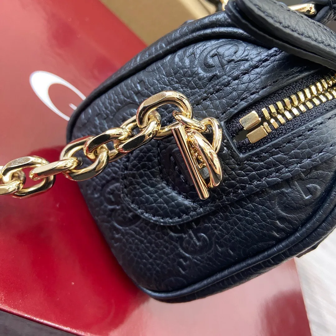 All Categories Official Website "Brand Women's Bags" Women's Bags 💙 GUCCI 2025 New GUCCI Crossbody Bag
