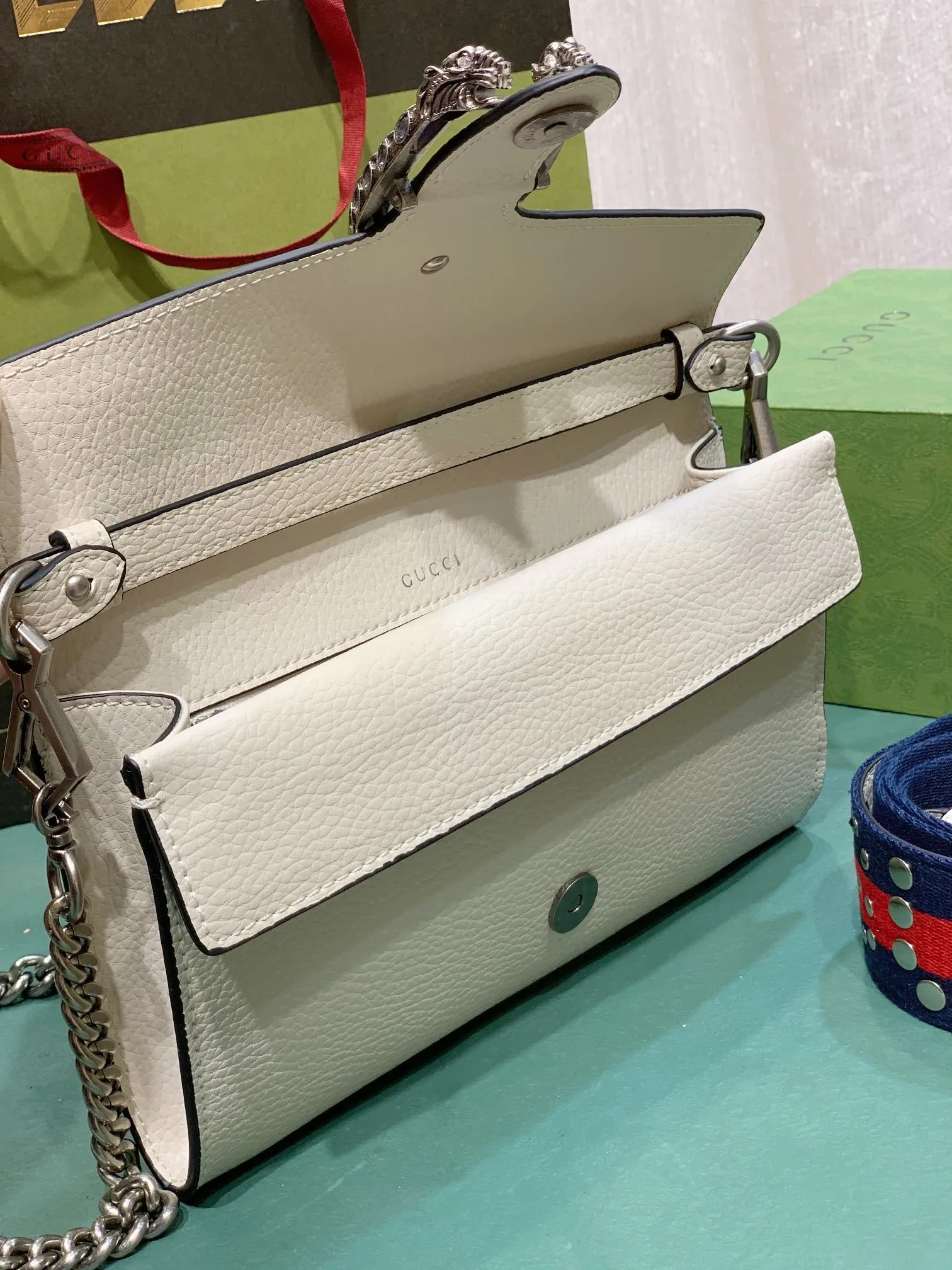 All categories Official website "Brand Women's Bags" Women's Bags 💙 GUCCI 2023 latest GUCCI crossbody bag