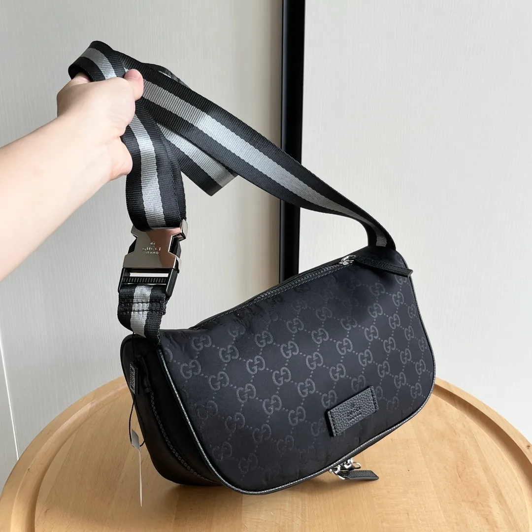 All Categories Official Website "Brand Women's Bags" Women's Bags 💙 GUCCI 2026 New GUCCI Crossbody Bag
