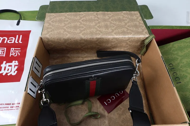 All categories Official website "Brand Women's Bags" Women's Bags 💙 GUCCI 2026 GUCCI new crossbody shoulder bag