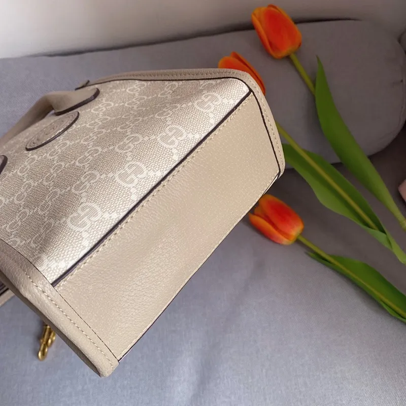 All categories Official website "Brand Women's Bags" Women's Bags 💙 GUCCI 2022 Official New Gucci Handbag Wholesale 58001600 High Quality Specifications: 21-19-8CM