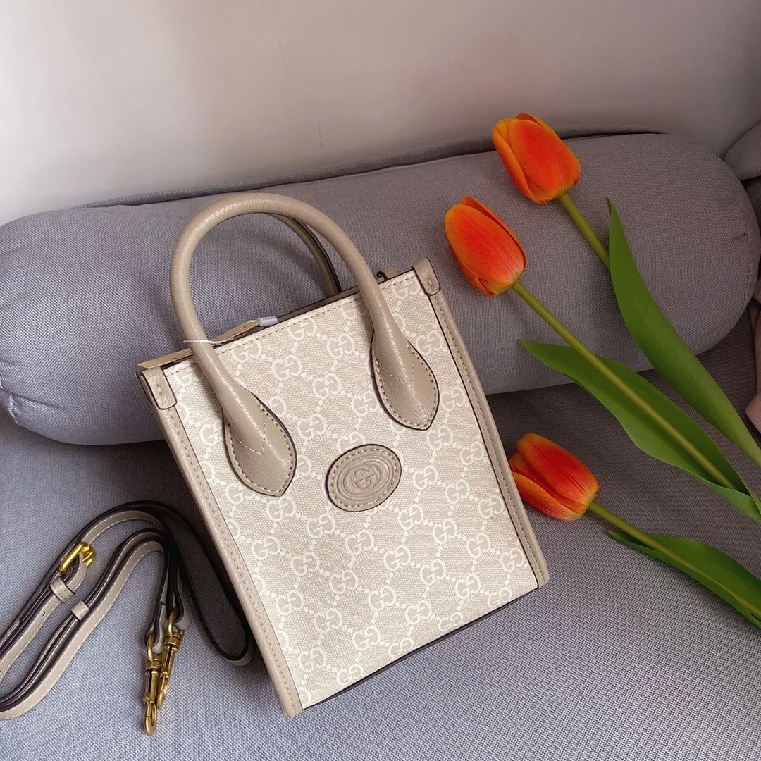 All categories Official website "Brand Women's Bags" Women's Bags 💙 GUCCI 2022 Official New Gucci Handbag Wholesale 58001600 High Quality Specifications: 21-19-8CM