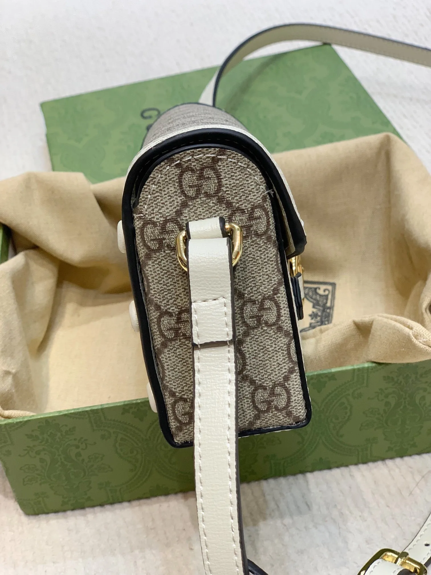 All categories Official website "Brand Women's Bags" Women's Bags 💙 GUCCI 2023 latest GUCCI crossbody bag