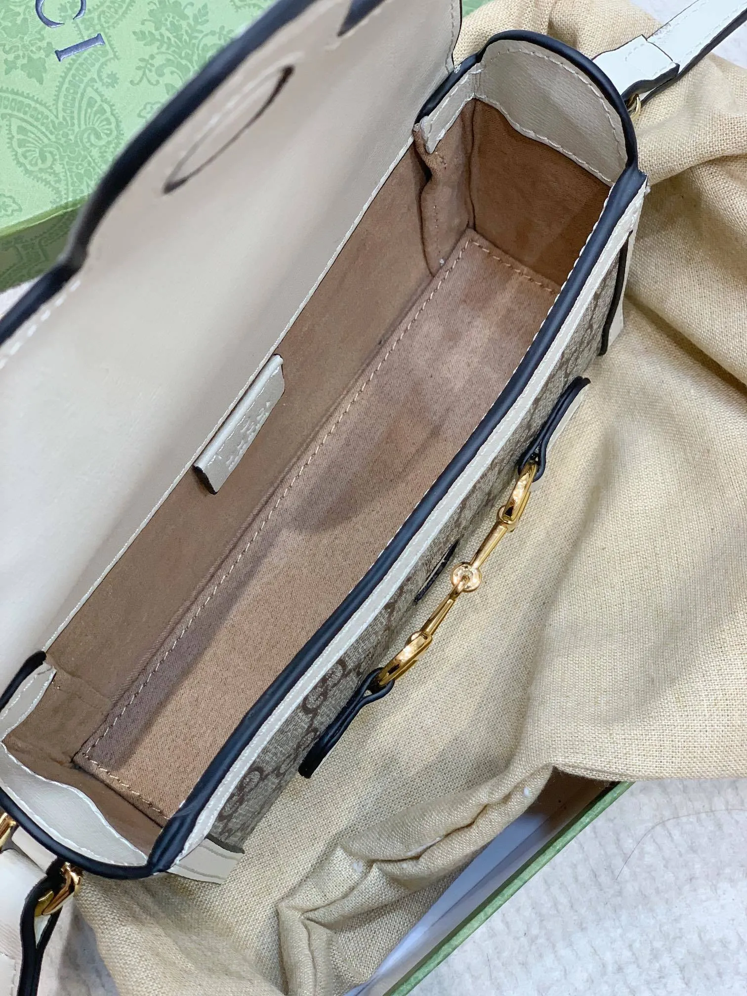 All categories Official website "Brand Women's Bags" Women's Bags 💙 GUCCI 2023 latest GUCCI crossbody bag