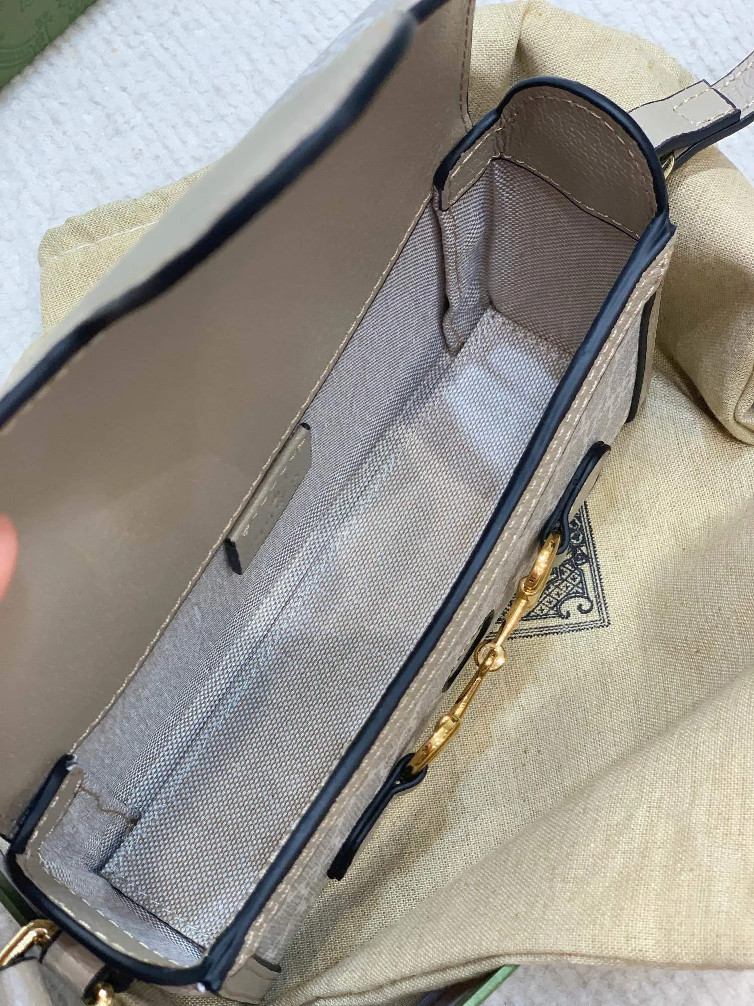 All categories Official website "Brand Women's Bags" Women's Bags 💙 GUCCI 2023 latest GUCCI crossbody bag