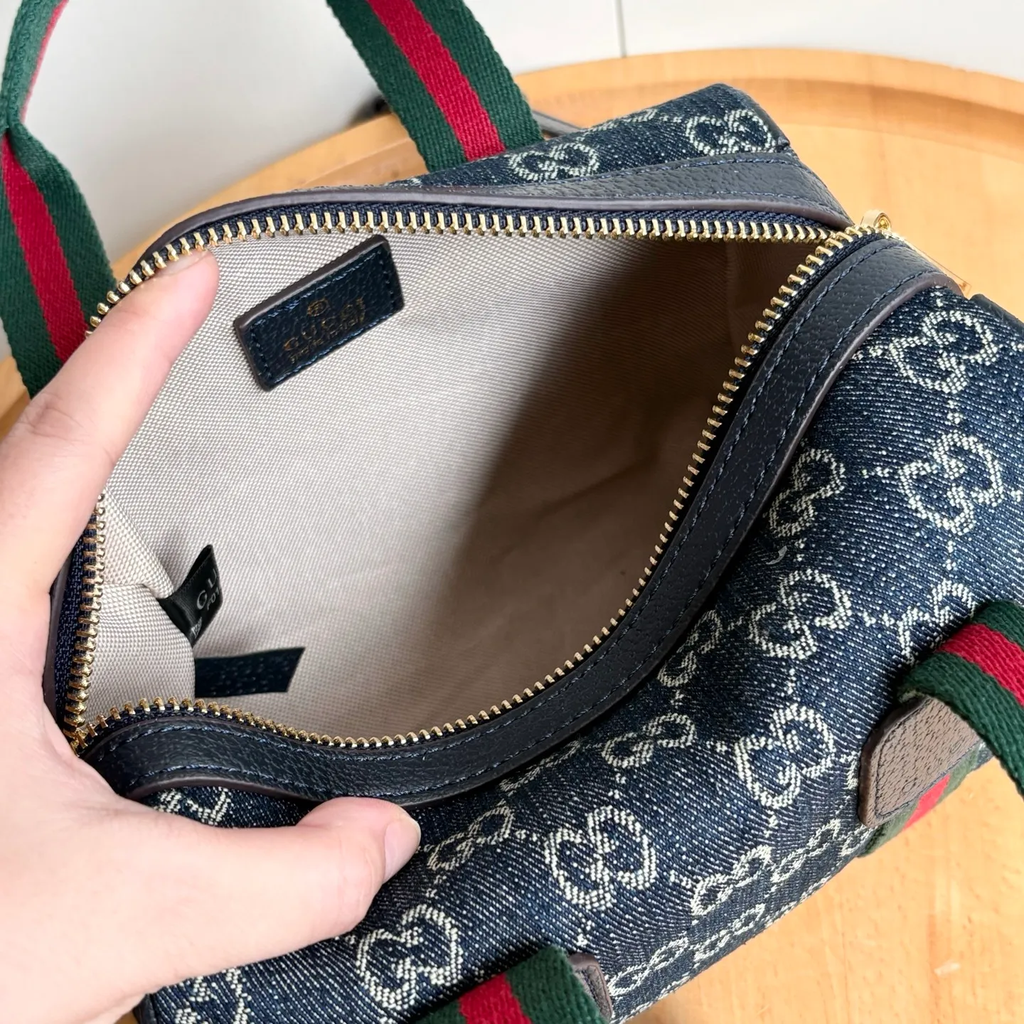 All Categories Official Website "Brand Women's Bags" Women's Bags 💙 GUCCI 2026 New GUCCI Crossbody Bag