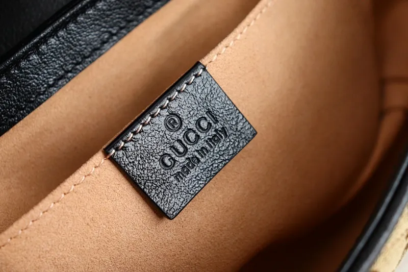 All categories Official website "Brand Women's Bags" Women's Bags 💙 GUCCI 2022 official new Gucci crossbody bag wholesale Original order quality 58003300 Size: 22-13-6 Cm