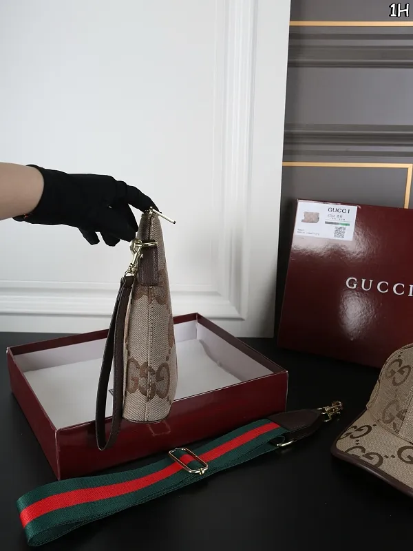 All Categories Official Website "Brand Women's Bags" Women's Bags 💙 GUCCI 2026 New GUCCI Crossbody Bag