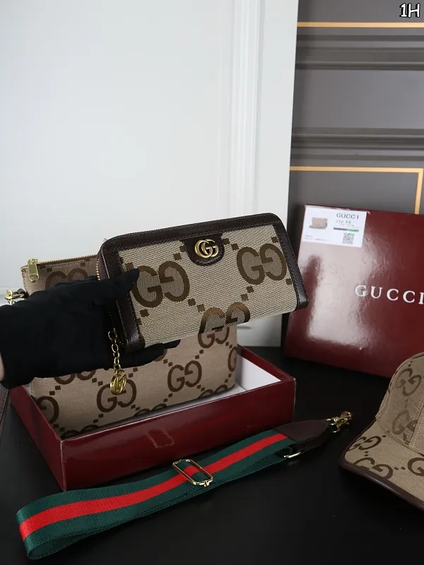 All Categories Official Website "Brand Women's Bags" Women's Bags 💙 GUCCI 2026 New GUCCI Crossbody Bag