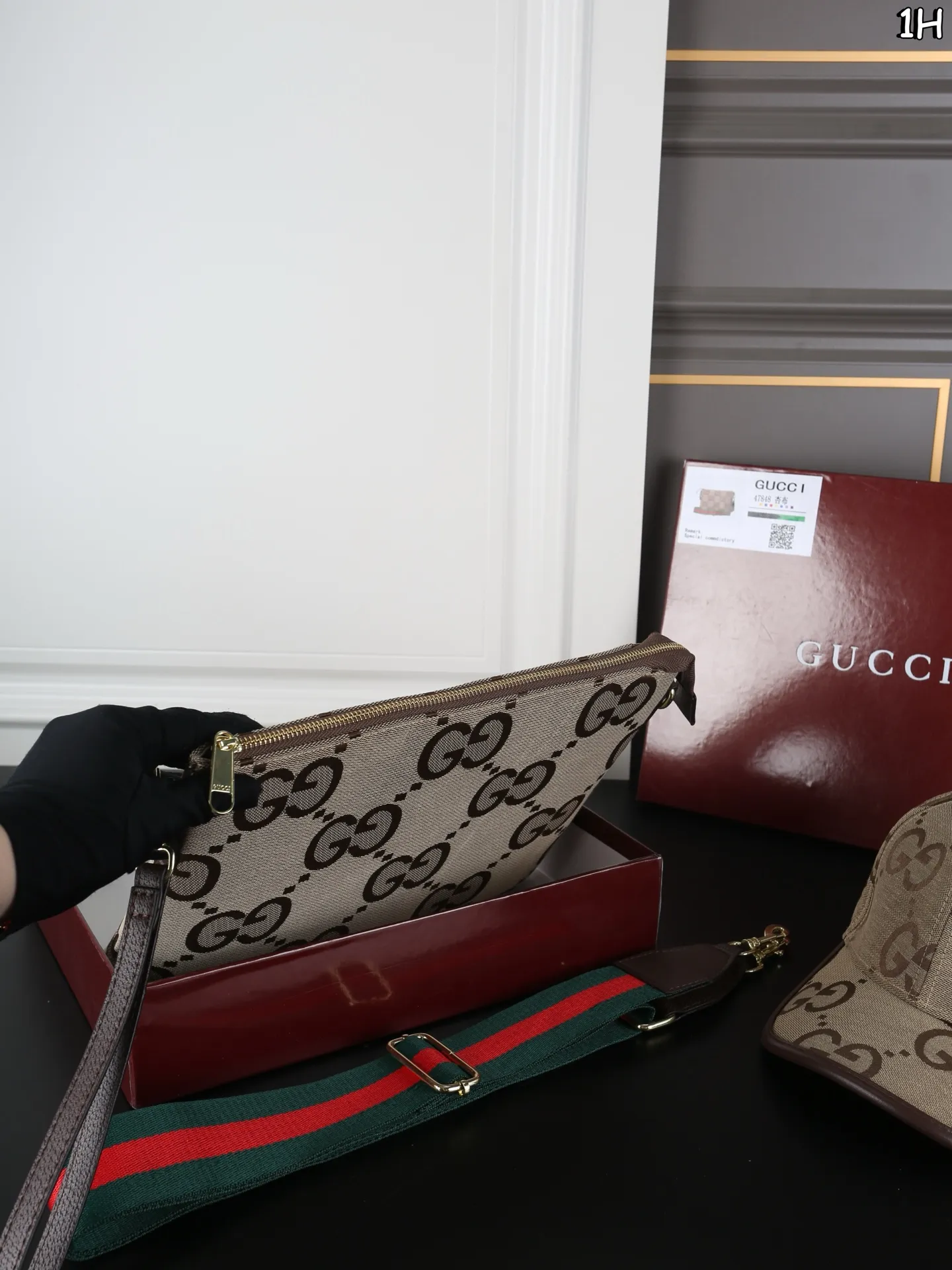 All Categories Official Website "Brand Women's Bags" Women's Bags 💙 GUCCI 2026 New GUCCI Crossbody Bag