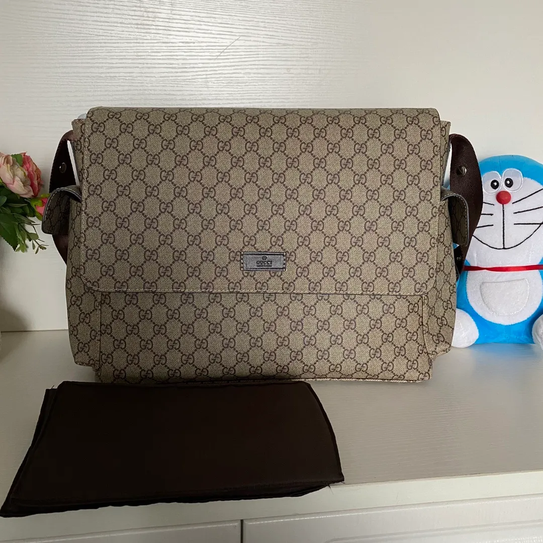 All Categories Official Website "Brand Women's Bags" Women's Bags 💙 GUCCI 2026 New GUCCI Crossbody Bag