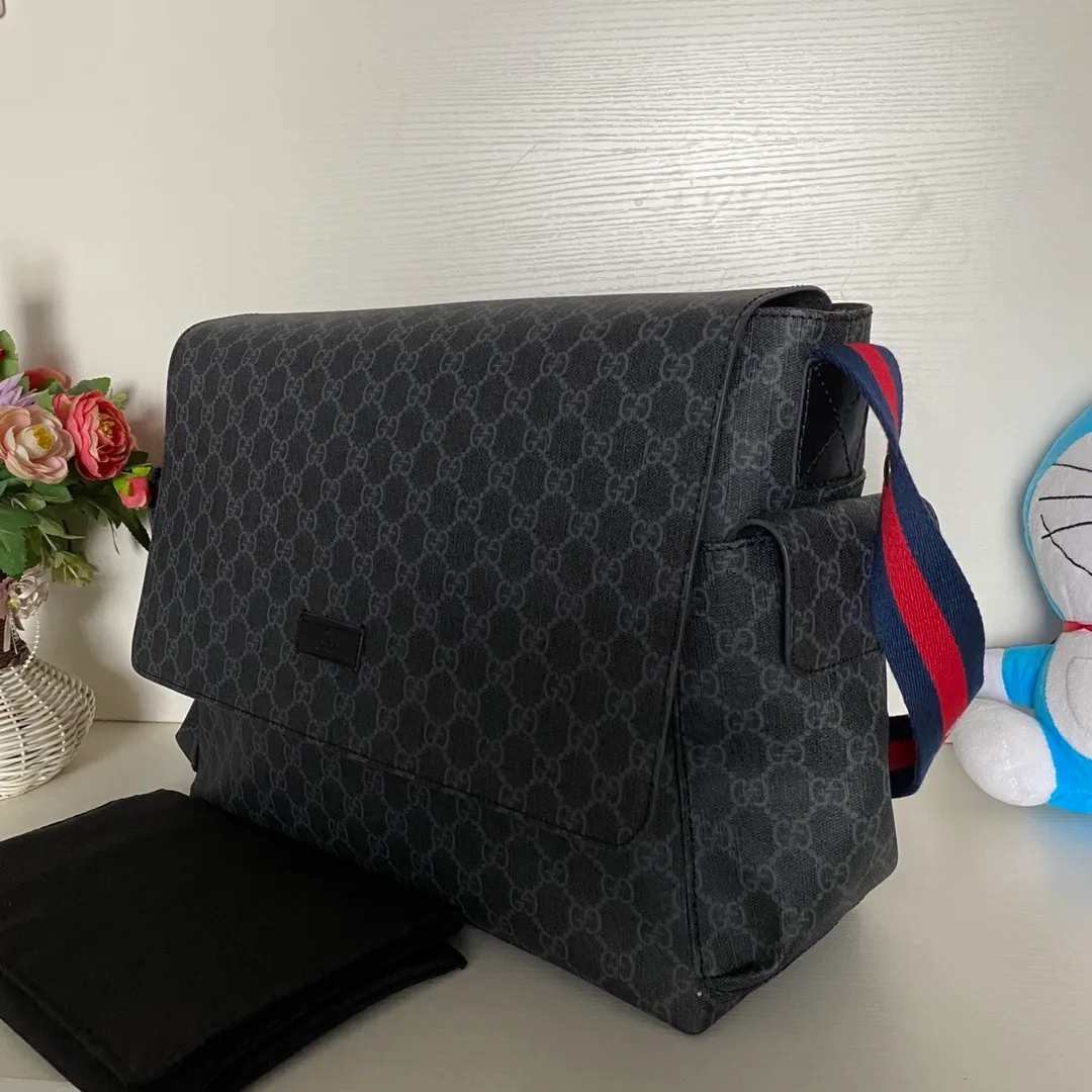 All Categories Official Website "Brand Women's Bags" Women's Bags 💙 GUCCI 2026 New GUCCI Crossbody Bag