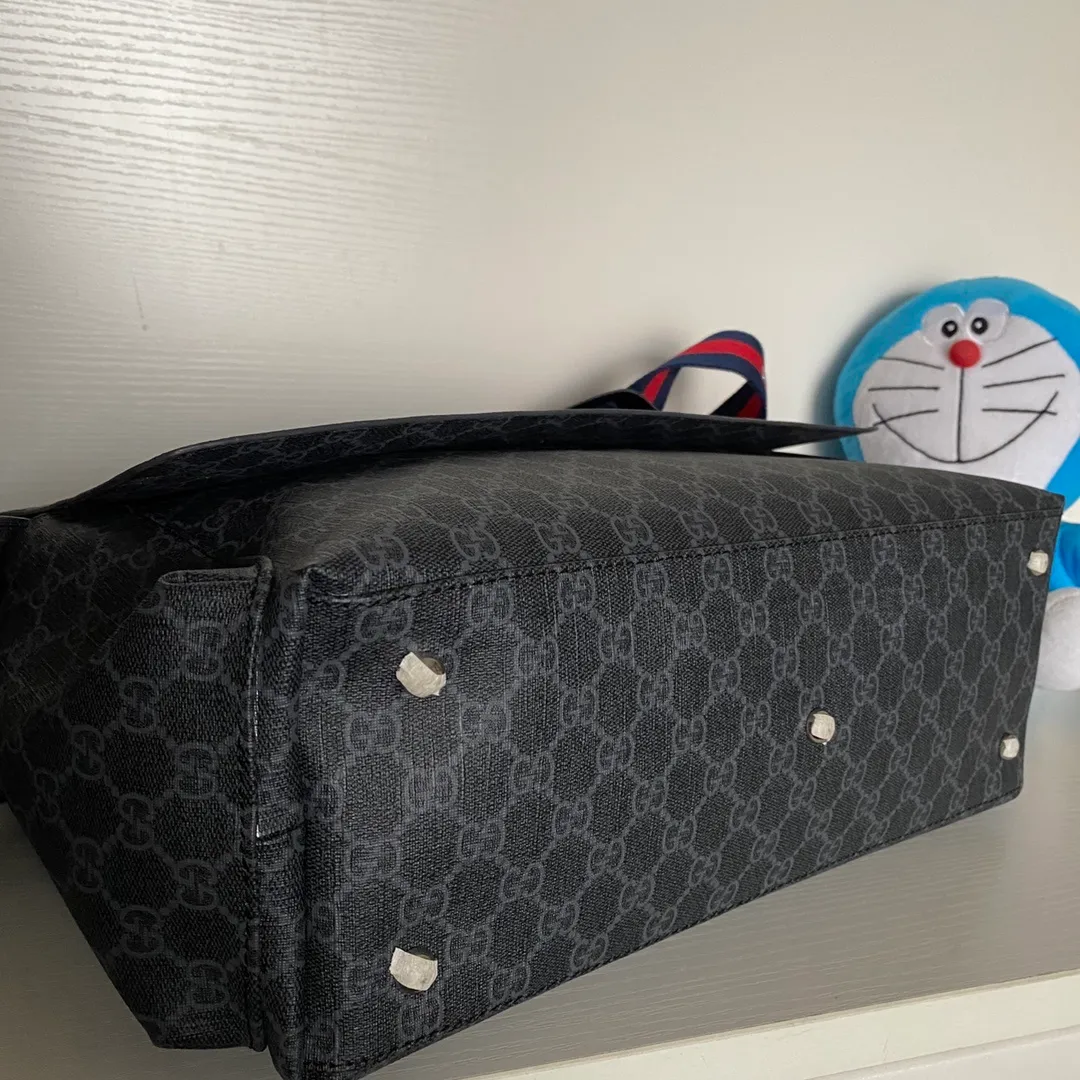 All Categories Official Website "Brand Women's Bags" Women's Bags 💙 GUCCI 2026 New GUCCI Crossbody Bag