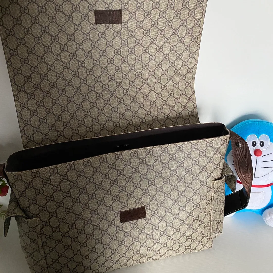 All Categories Official Website "Brand Women's Bags" Women's Bags 💙 GUCCI 2026 New GUCCI Crossbody Bag