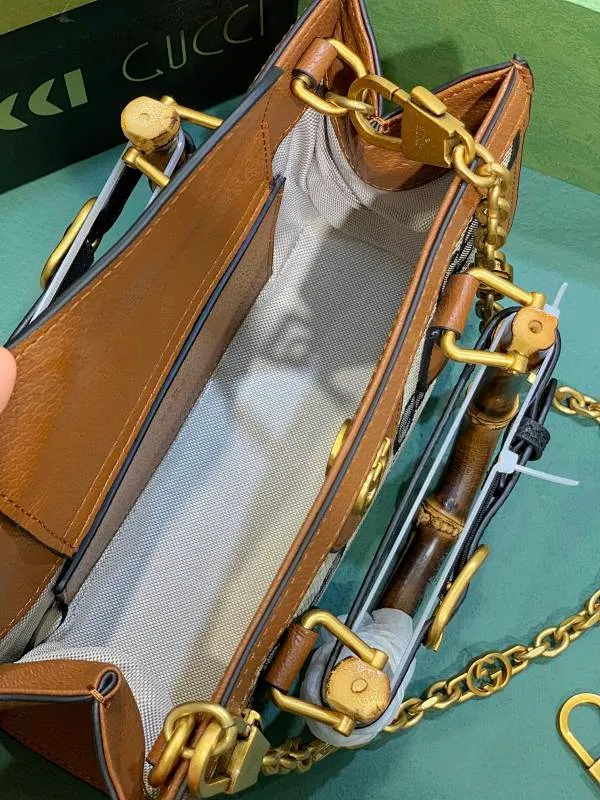 All categories Official website "Brand Women's Bags" Women's Bags 💙 GUCCI 2023 latest GUCCI crossbody bag