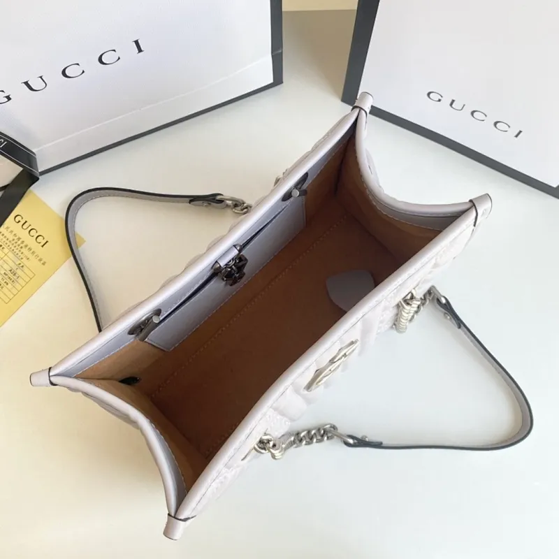 All categories Official website "Brand Women's Bags" Women's Bags 💙 GUCCI 2022 official new Gucci crossbody bag wholesale Original order quality 58002000 Size: 26.5-19-11Cm