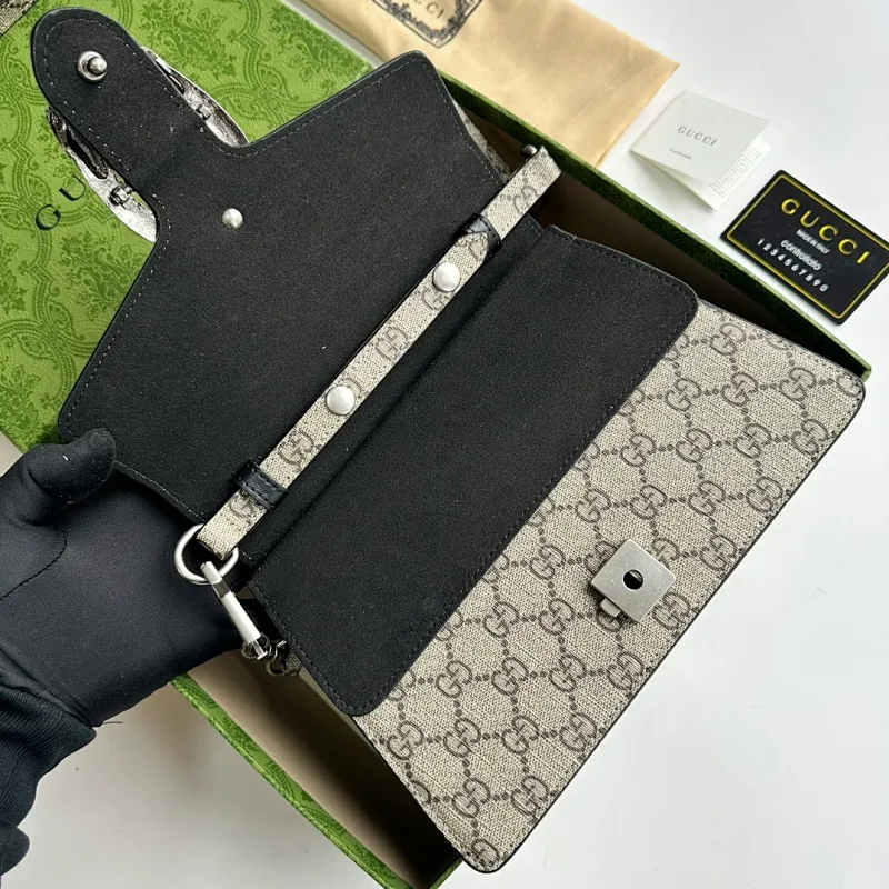 All categories Official website "Brand Women's Bags" Women's Bags 💙 GUCCI 2024 latest GUCCI crossbody bag